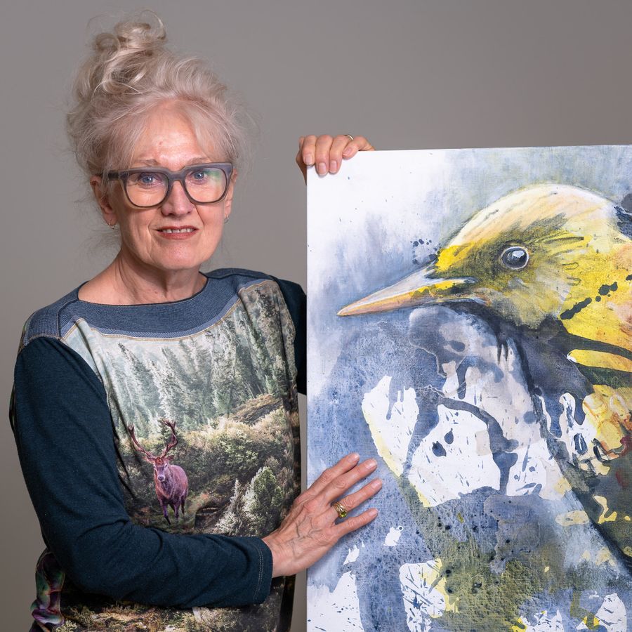Joepe Bos schilderij vogel geel met blauw
